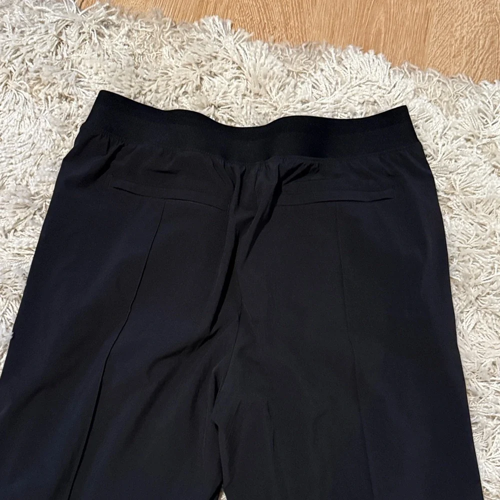 Athleta Vienna Slim Pant Stretch Slim Fit Activewear Trouser Size 10 Athleisure - Picture 7 of 7